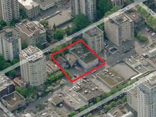 1131-1143-1151 Haro St